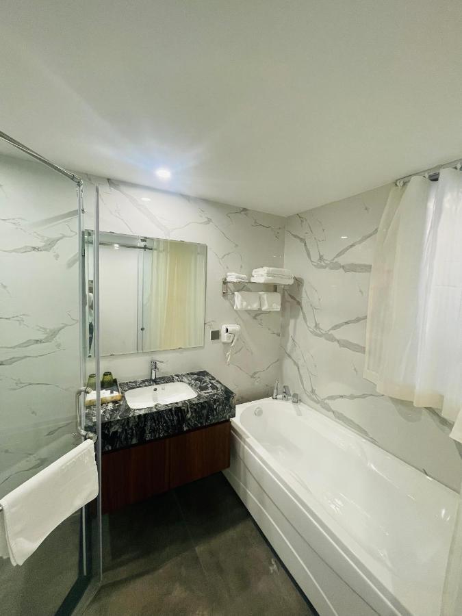 Luxury Phoenix Hotel Bac Ninh Bagian luar foto